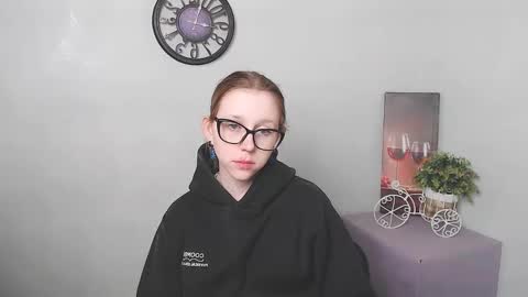 Mira online show from 02-18-25, 07:21