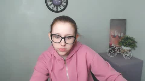 Mira online show from 02-21-25, 07:23