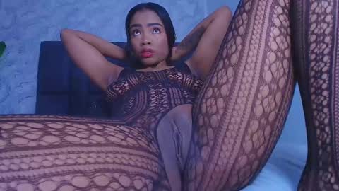 Mishell online show from 09-15-25, 07:14