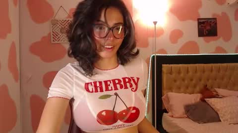 Snapshot of _miss_hinata_ chatting on 09-19-25, 02:07 Hinata 3 online show from 09-19-25, 02:07