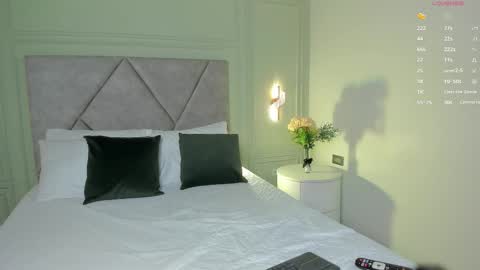 kimberley cruz online show from 11-11-25, 12:16