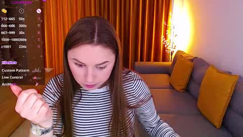 Mia online show from 02-16-25, 09:15