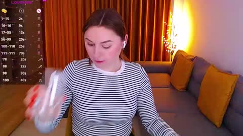 Mia online show from 02-16-25, 12:21