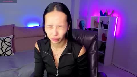  MIURA  online show from 10-12-25, 11:37