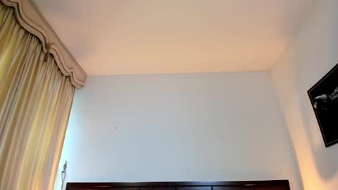 Snapshot of _mizuki chatting on 02-20-25, 05:51 mizuki  online show from 02-20-25, 05:51