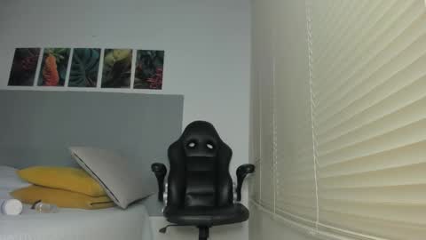 _molly_rosse_ online show from 02-14-26, 12:02