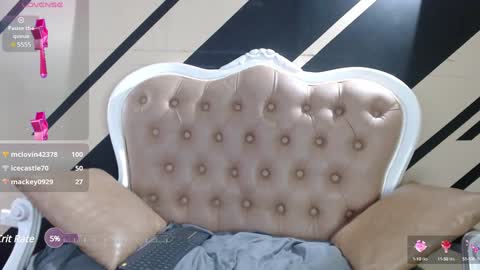 Snapshot of _mollyy chatting on 01-10-25, 06:42 Molly online show from 01-10-25, 06:42