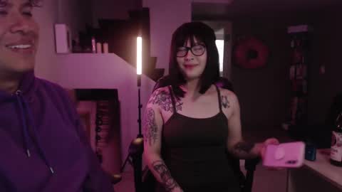 Snapshot of _mr_panda_ chatting on 02-15-25, 09:59 Panda  online show from 02-15-25, 09:59