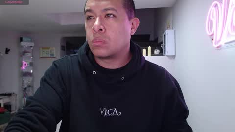 Snapshot of _mr_panda_ chatting on 10-11-25, 10:36 Panda  online show from 10-11-25, 10:36