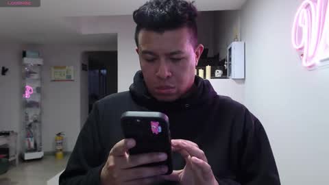 Snapshot of _mr_panda_ chatting on 10-11-25, 10:41 Panda  online show from 10-11-25, 10:41