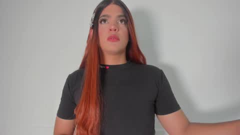 Snapshot of _naomi_fox chatting on 02-09-25, 09:06 shantall online show from 02-09-25, 09:06