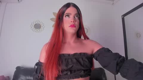 Snapshot of _naomi_fox chatting on 03-01-25, 09:15 shantall online show from 03-01-25, 09:15