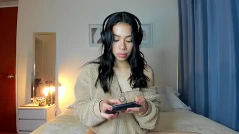 independent model natha online show from 02-20-25, 07:23