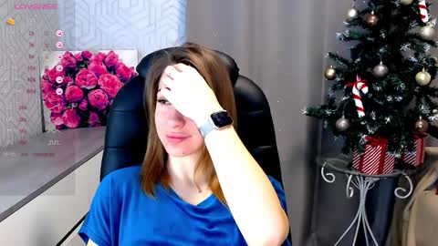 Snapshot of _naughty_megan_ chatting on 01-10-25, 05:26 Megan online show from 01-10-25, 05:26