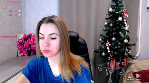 Snapshot of _naughty_megan_ chatting on 01-12-25, 05:03 Megan online show from 01-12-25, 05:03