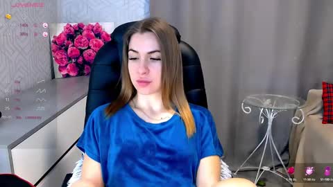 Snapshot of _naughty_megan_ chatting on 02-17-25, 03:42 Megan online show from 02-17-25, 03:42