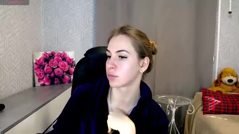 Snapshot of _naughty_megan_ chatting on 03-12-25, 12:57 Megan online show from 03-12-25, 12:57