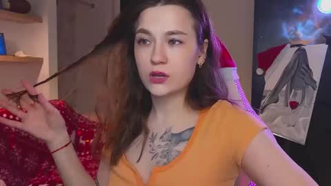 Mia with a big heart  online show from 12-22-25, 11:51