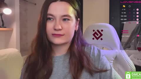 Mia with a big heart  online show from 02-11-26, 12:21