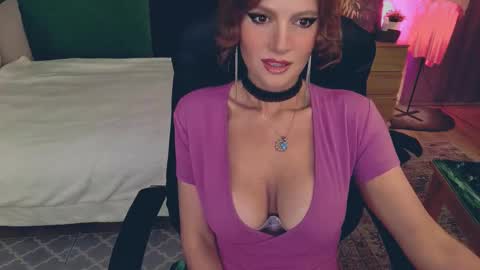 Snapshot of _never_enough_ chatting on 09-27-25, 04:28 _never_enough_ online show from 09-27-25, 04:28