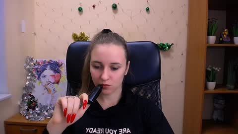 Nica online show from 12-17-24, 01:05