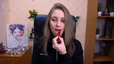 Nica online show from 12-30-24, 02:40