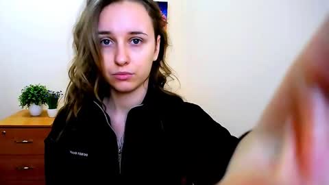 Nica online show from 02-07-25, 12:28