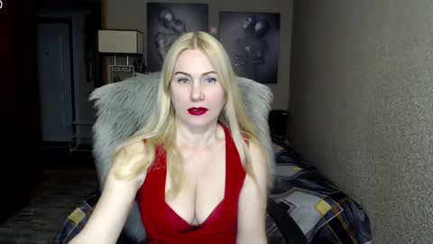 Donella    online show from 12-10-24, 07:11