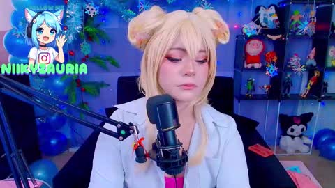 Snapshot of _niiky chatting on 12-04-25, 05:10 niiky online show from 12-04-25, 05:10