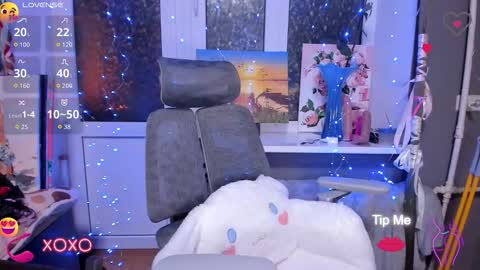 Nika online show from 10-23-25, 03:11