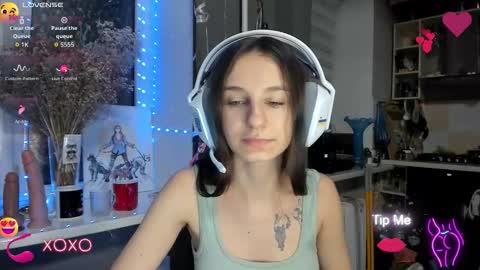 Nika online show from 11-13-25, 05:01