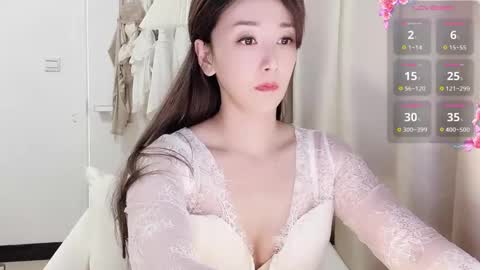 Snapshot of _nina_77 chatting on 02-13-25, 05:37 _nina_77 online show from 02-13-25, 05:37