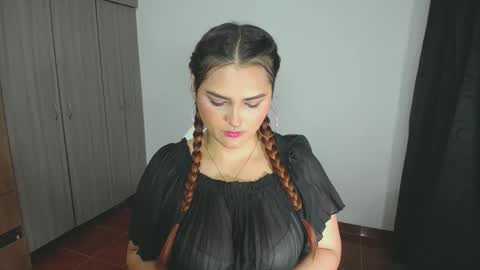 Nina  online show from 12-28-24, 09:19