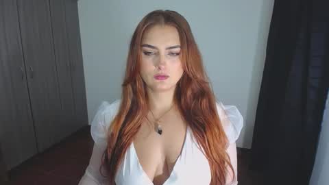 Nina  online show from 01-07-25, 09:46