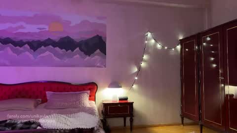 Mikayla online show from 02-16-25, 07:59