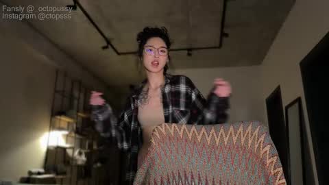 Mikayla online show from 02-27-26, 07:58