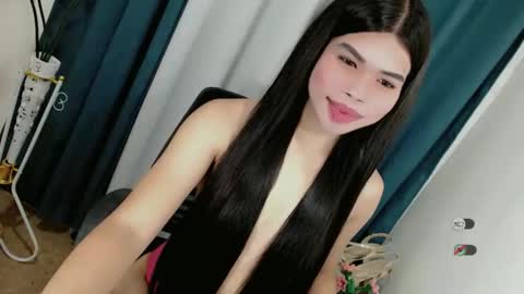 Snapshot of _odette22 chatting on 02-08-26, 11:24 _odette22 online show from 02-08-26, 11:24