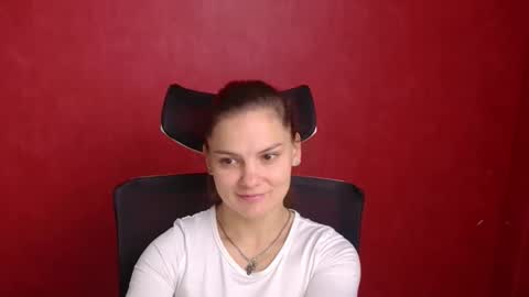 Olivia online show from 09-22-25, 06:15