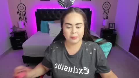 Olivia jones online show from 02-27-26, 03:56