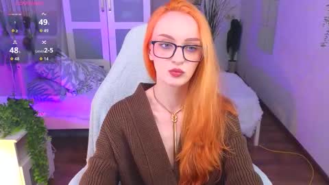 Snapshot of _pink_wassabi_ chatting on 10-09-25, 09:46 Maisie online show from 10-09-25, 09:46