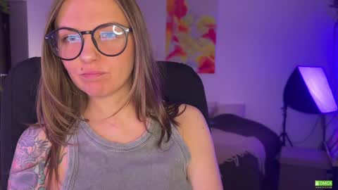  HADLY today day-off see u online 0112  online show from 12-03-24, 04:28