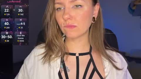  HADLY today day-off see u online 0112  online show from 02-05-25, 06:15