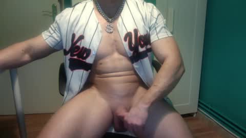 Snapshot of _r__o__b______ chatting on 01-28-25, 09:29 Demon Rob online show from 01-28-25, 09:29