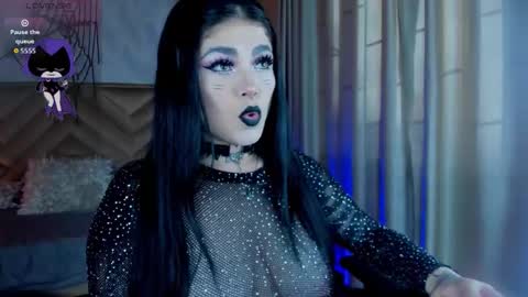 Raven online show from 10-22-25, 11:32