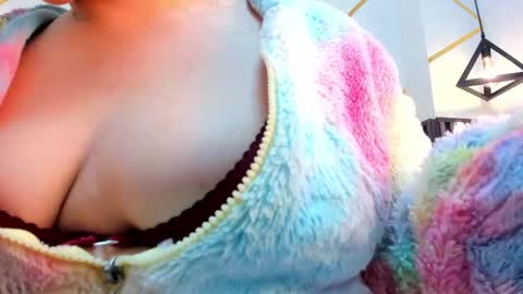 rebecca online show from 10-30-25, 03:02