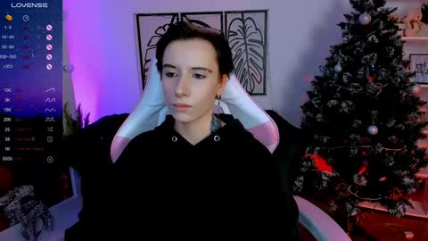 Snapshot of _rein_ramm chatting on 12-30-24, 08:32 Rein online show from 12-30-24, 08:32