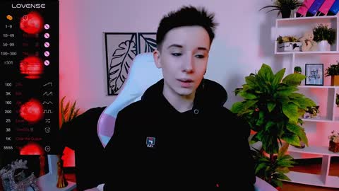 Snapshot of _rein_ramm chatting on 01-27-25, 06:09 Rein online show from 01-27-25, 06:09