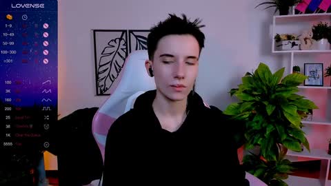 Snapshot of _rein_ramm chatting on 01-31-25, 12:29 Rein online show from 01-31-25, 12:29