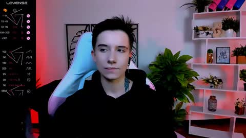 Snapshot of _rein_ramm chatting on 02-15-25, 10:55 Rein online show from 02-15-25, 10:55