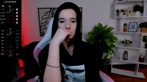 Snapshot of _rein_ramm chatting on 02-18-25, 12:17 Rein online show from 02-18-25, 12:17